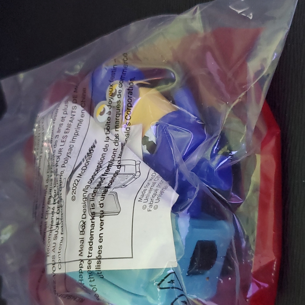 Minions Kid's Toy. McDonald's toy